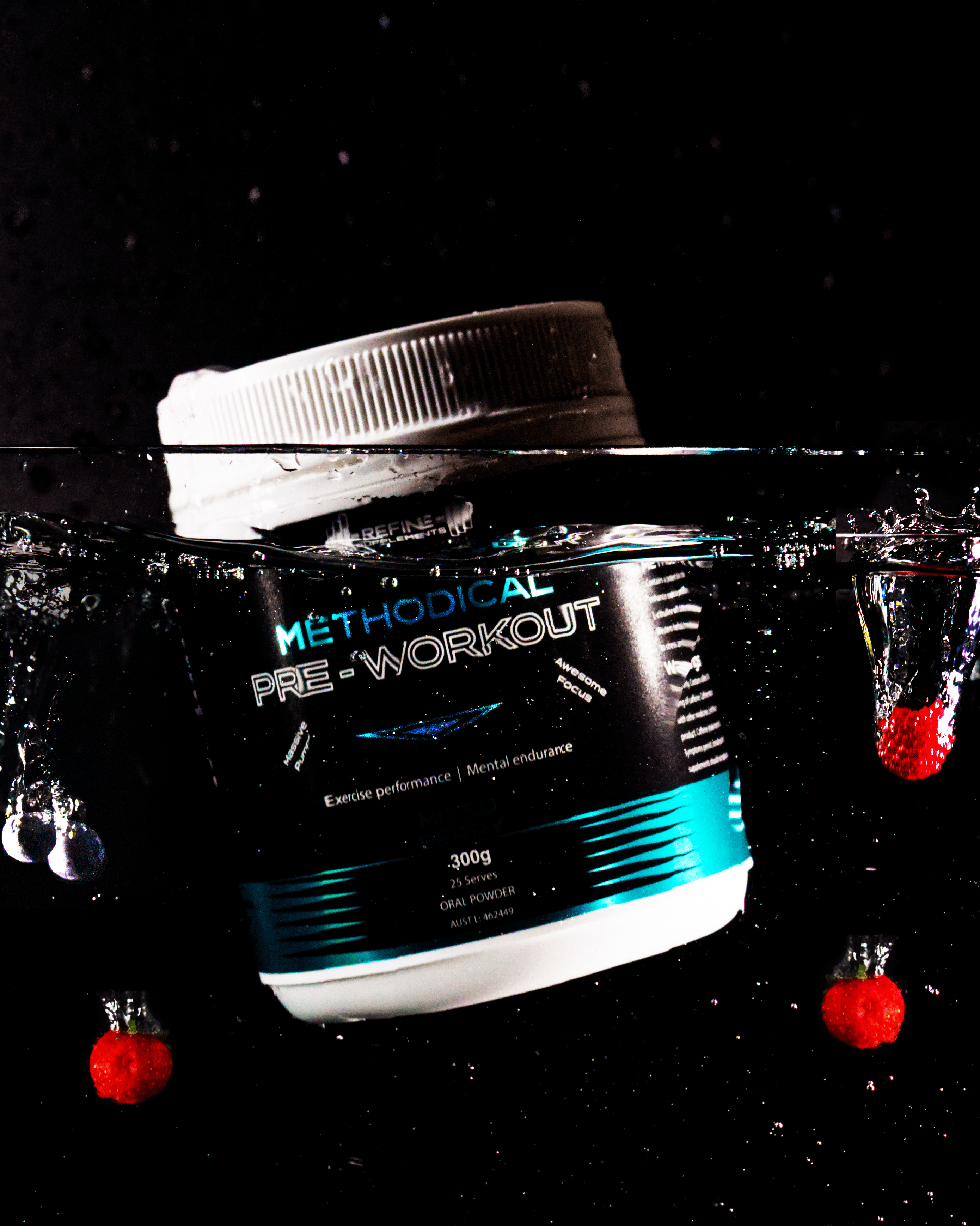 Méthodical pre-workout supplement container with water droplets on a black background